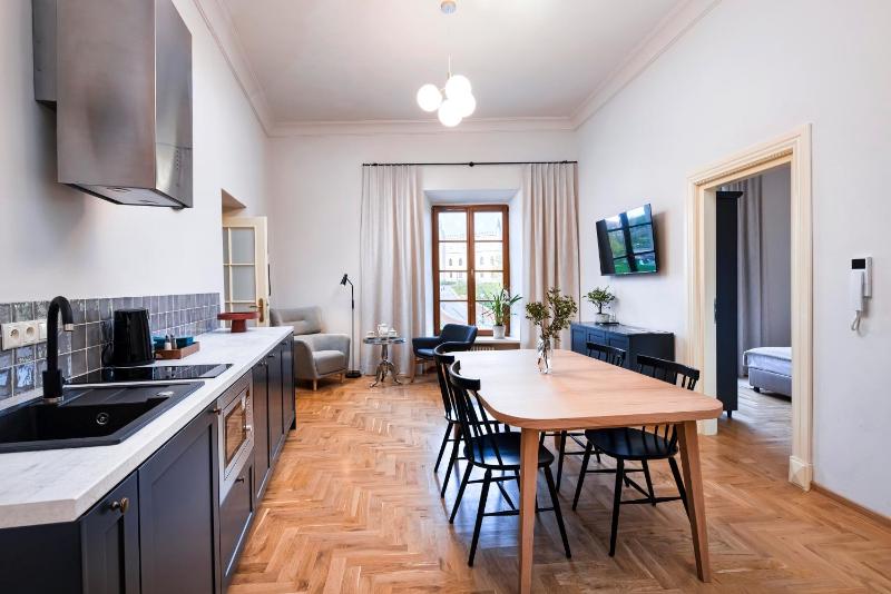 EASY RENT Apartments- Fontana Boutique - image 44