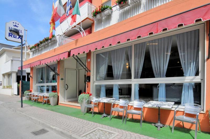Hotel Rex - image 8