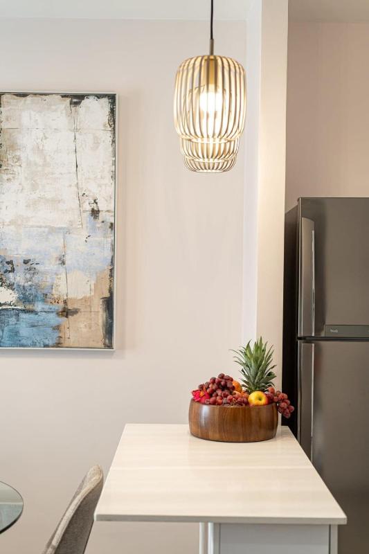 Luxurious 1BDR Terrace Parking in City Central - image 6