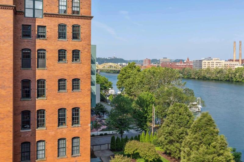 2BR 2BA Lux Historic Loft With Pool Images
