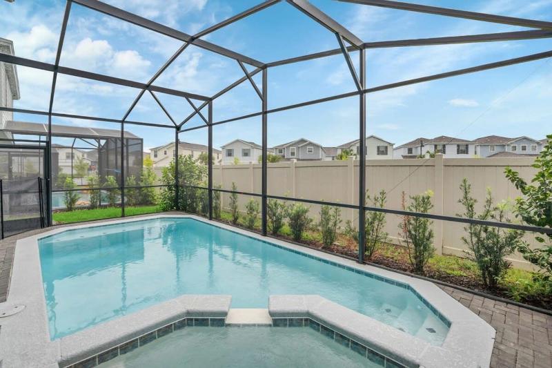 Exquisite Spacious and Close to Disney 6 BD Home #6WS483 - image 16