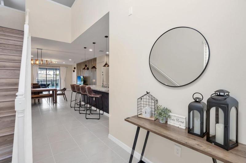 Exquisite Spacious and Close to Disney 6 BD Home #6WS483 - image 18