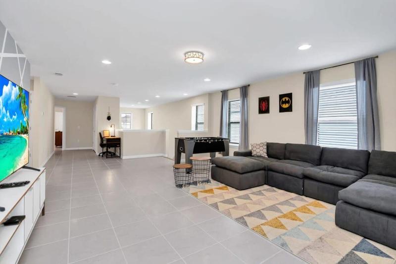Exquisite Spacious and Close to Disney 6 BD Home #6WS483 - image 31