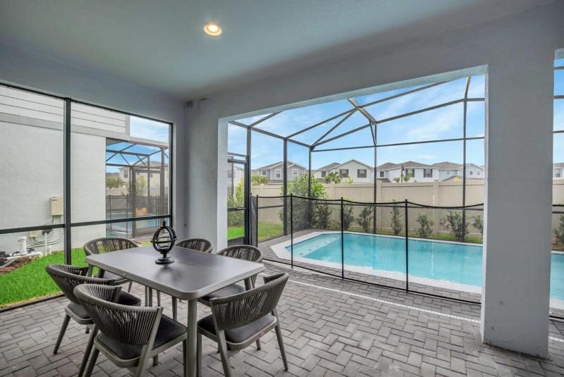 Exquisite Spacious and Close to Disney 6 BD Home #6WS483 - image 23