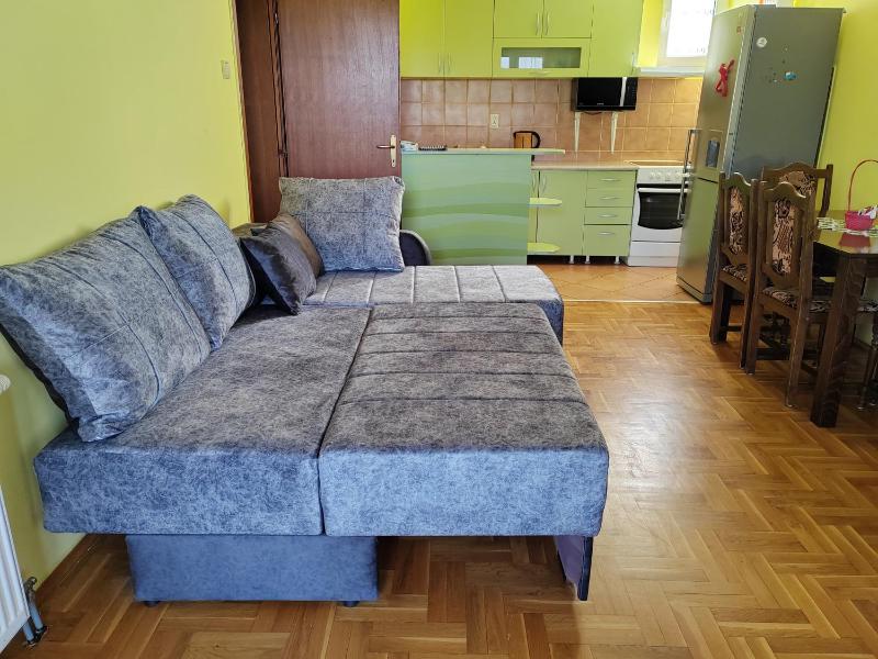 Helena Apartment - image 2