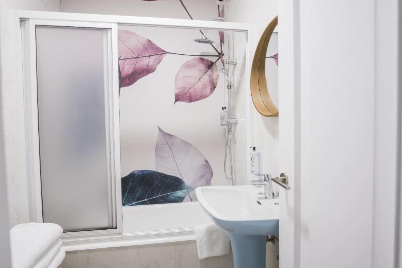 Triple Room image 4
