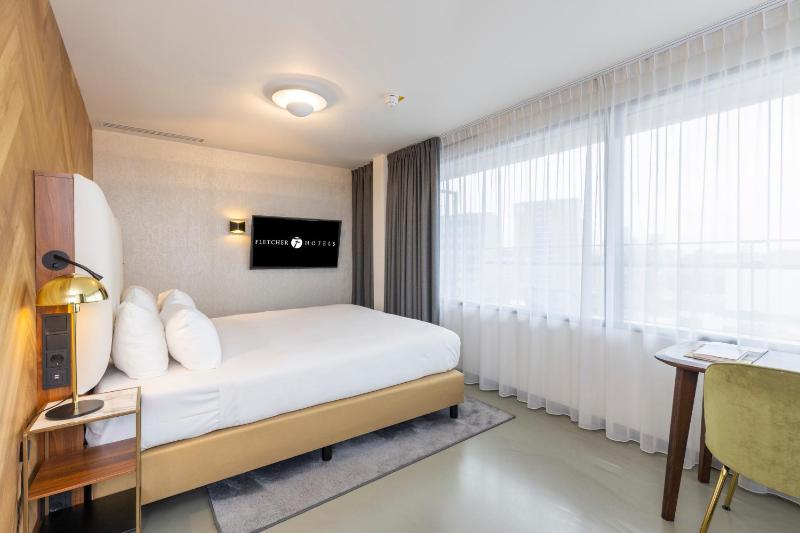 Suite image 2