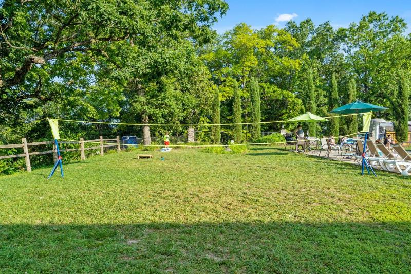 Lake View Getaway Near SDC with Hot Tub Games Large Deck & Free Daily Activities - image 47