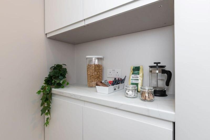 LOVELY 2bed HOME with patio & fast reliable WIFI - image 15
