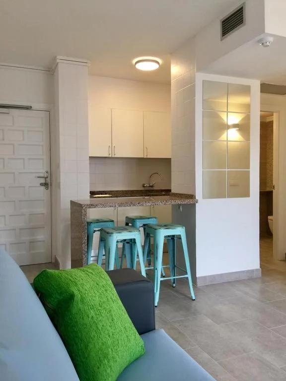 Superior One-Bedroom Apartment image 2