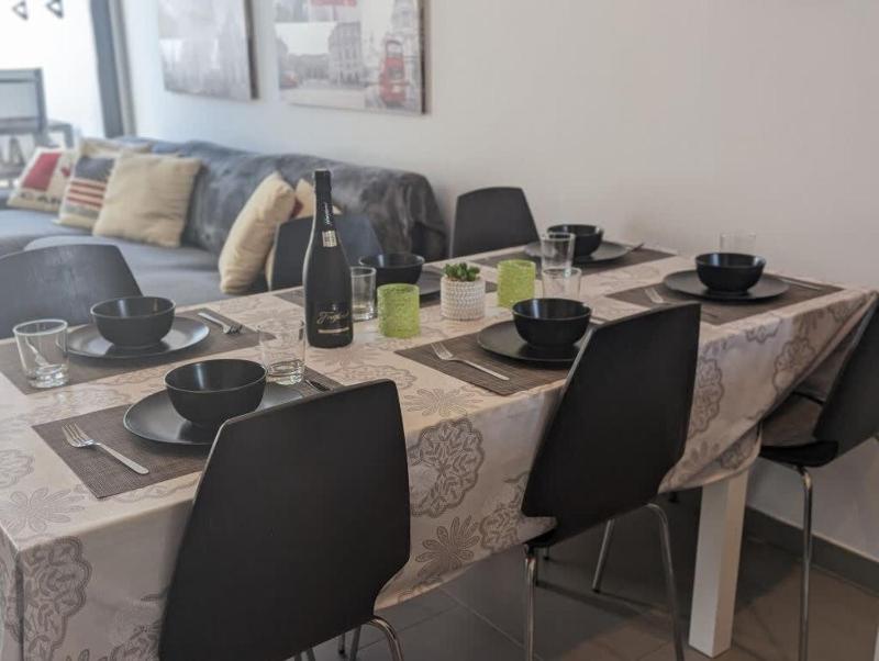 Modern 2 Bed Apt in La Zenia LZ9 - image 19