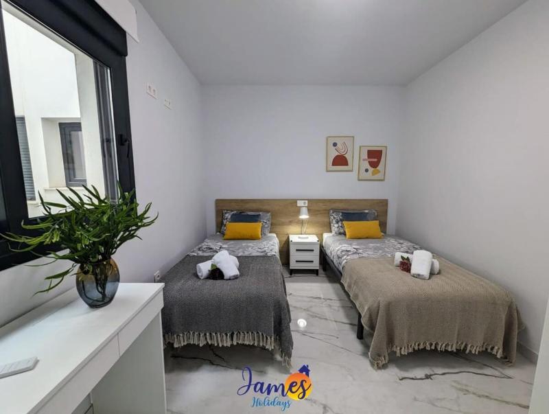 Modern First Floor Apart with Com Pool Duly10 - image 6