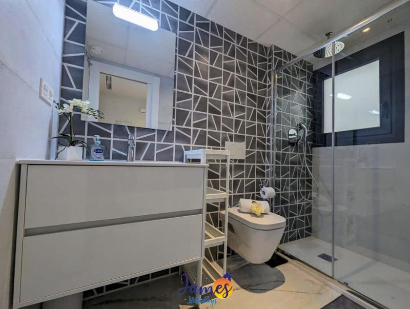 Modern First Floor Apart with Com Pool Duly10 - image 25