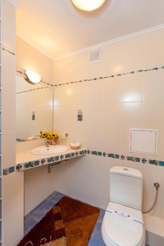 Apartment image 2