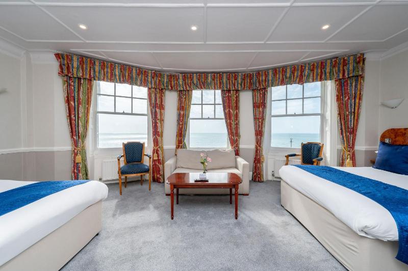 Deluxe Double Room with Sea View image 1