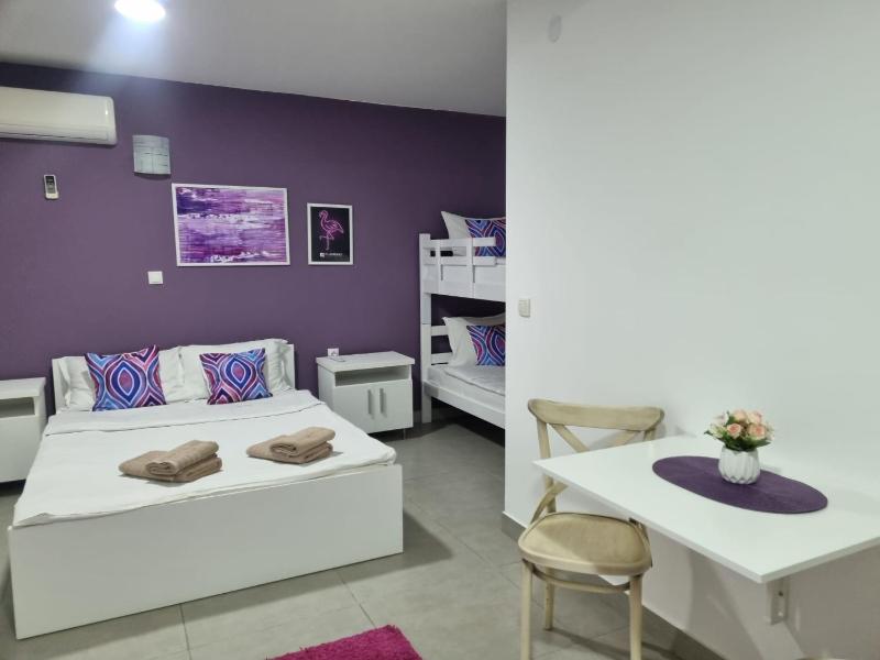 Quadruple Room image 3