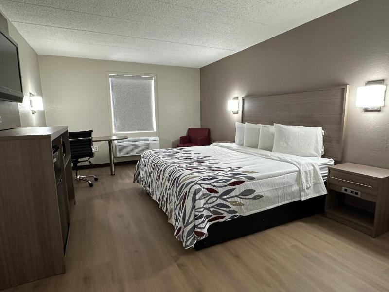 Superior King Room Non-Smoking image 3