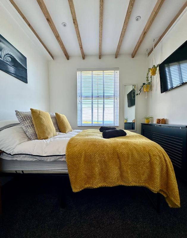 Double Room with Private Bathroom image 4
