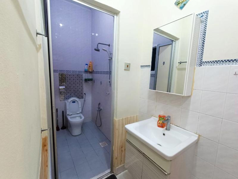 Kota 3BR Townhouse 5 Pax - TVBox/Mahjong/Jonker - image 14