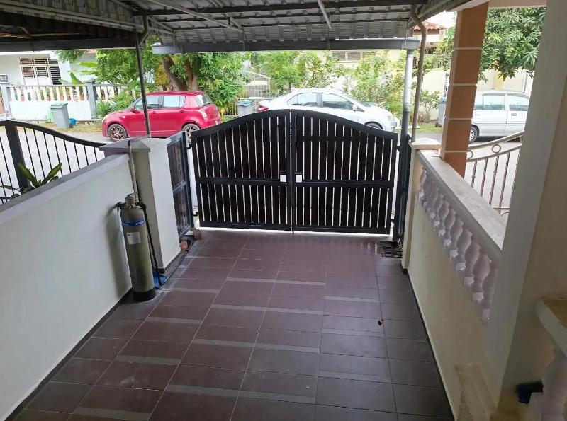 Kota 3BR Townhouse 5 Pax - TVBox/Mahjong/Jonker - image 15