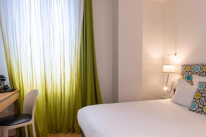 The Originals Boutique Hôtel Le Lion Clermont-Ferrand - image 19