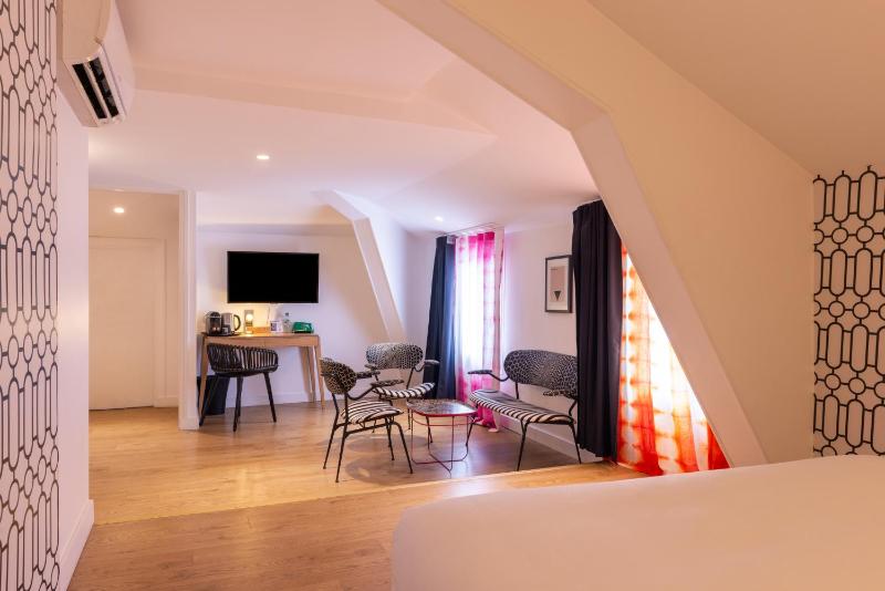 Mini Suite image 1
