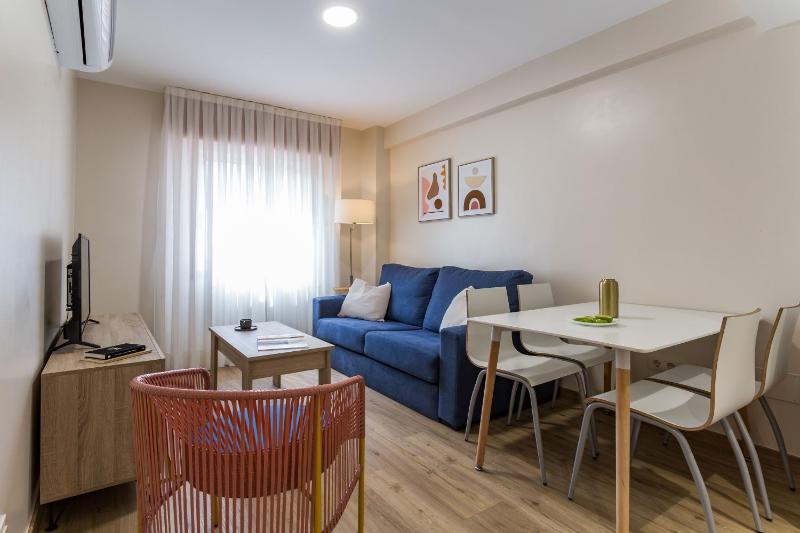 Vigo Bay Apartments by Olala Homes - image 6