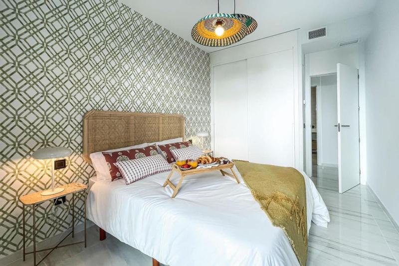 Luxury Sea View Apartment by United Renters - image 44