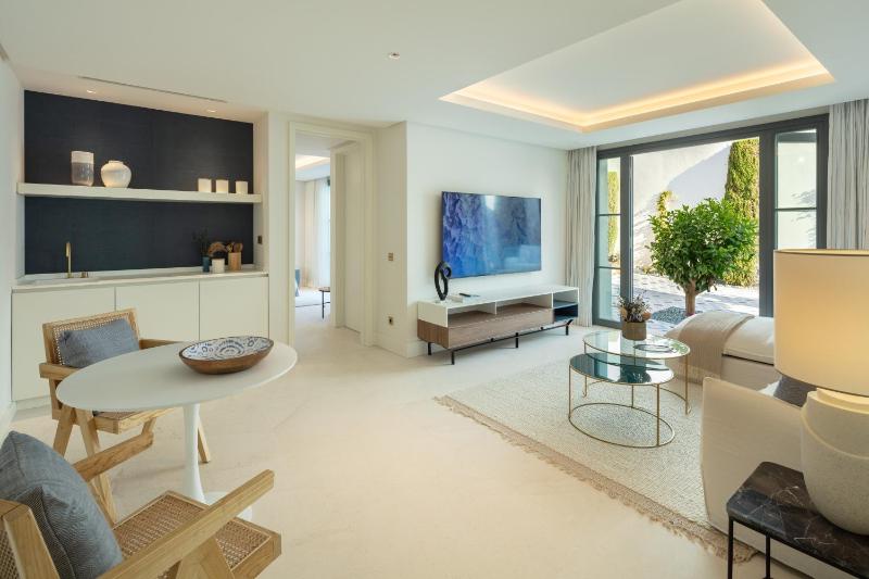 Villa Azur Nueva Andalucia Marbella - image 9