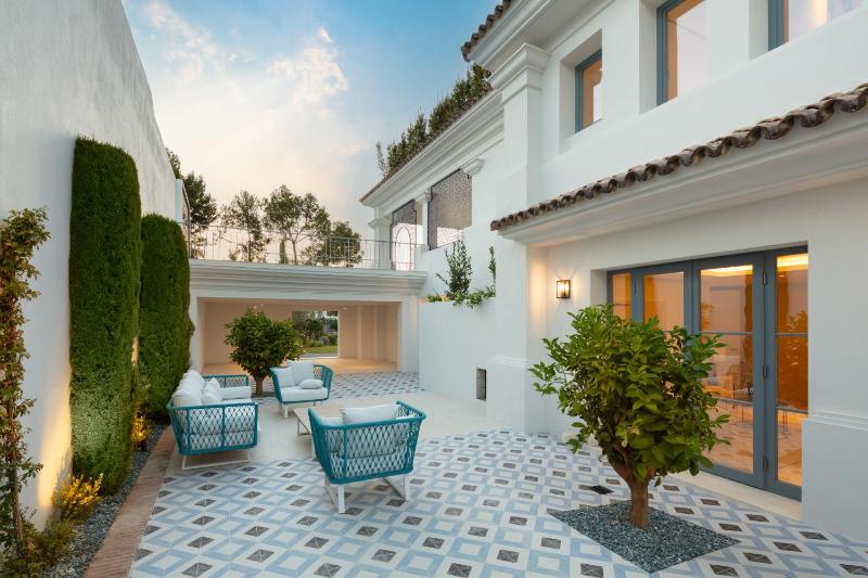 Villa Azur Nueva Andalucia Marbella - image 42