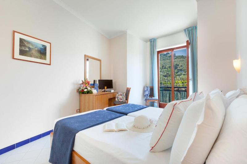 Hotel Piccolo Paradiso - image 22