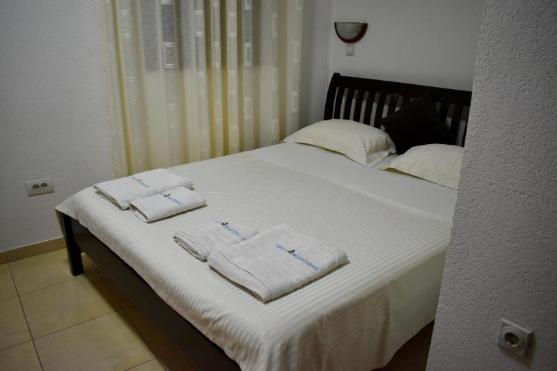 Apartment image 3