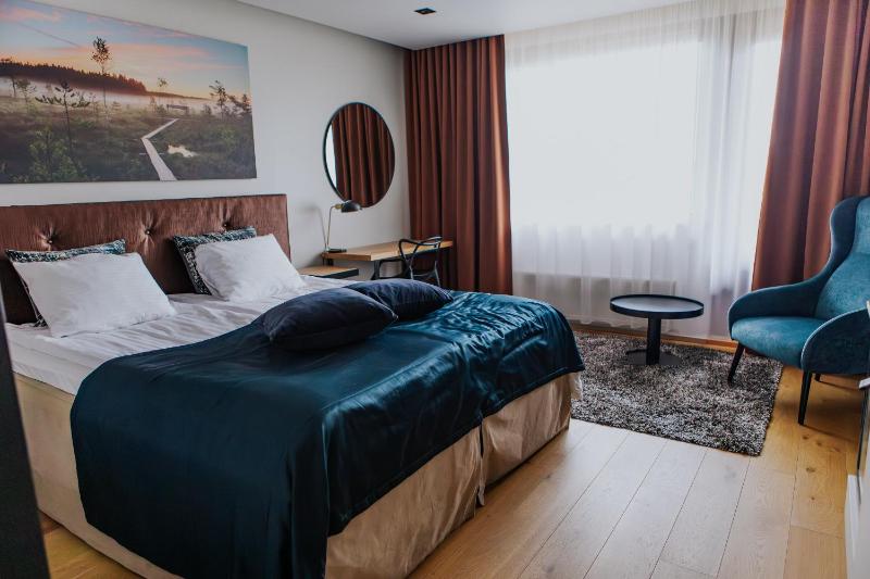 Superior King Room image 1