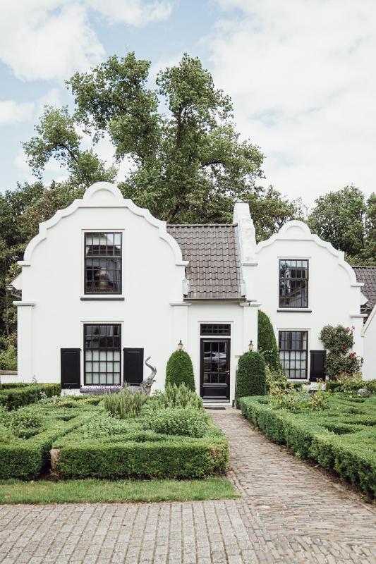 Special Offer - Deluxe Double or Twin Room  image 1