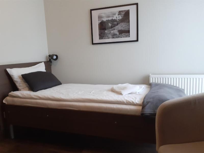 Deluxe Single Room image 1