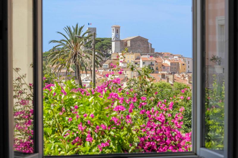 Superior Double Room image 1