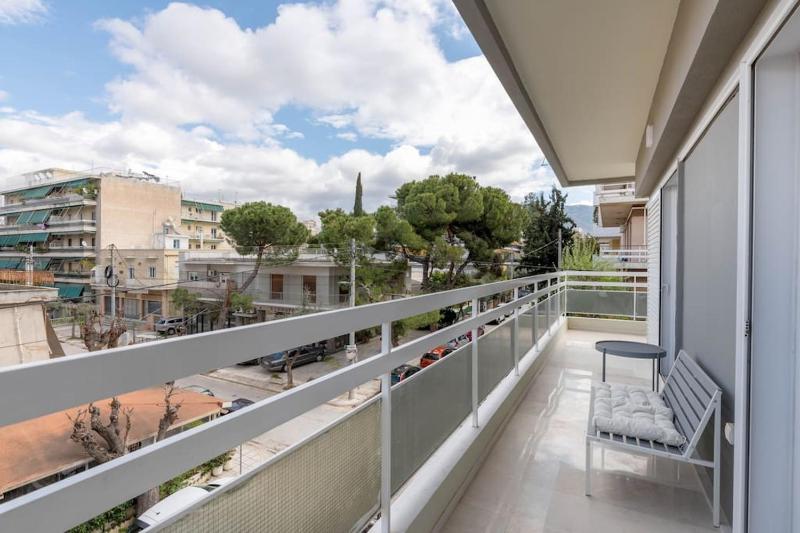 Luminous 3BR Apartment in Cholargos by UPSTREET - image 15