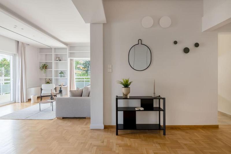 Luminous 3BR Apartment in Cholargos by UPSTREET - image 12