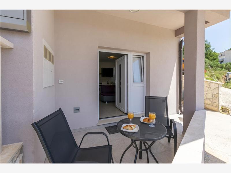 Apartment image 1