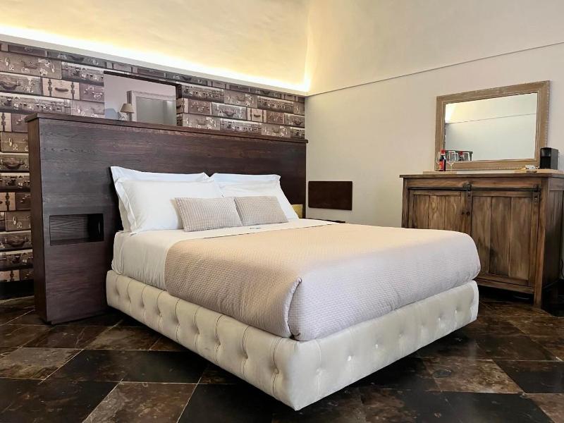 Double Room with Loggia image 1