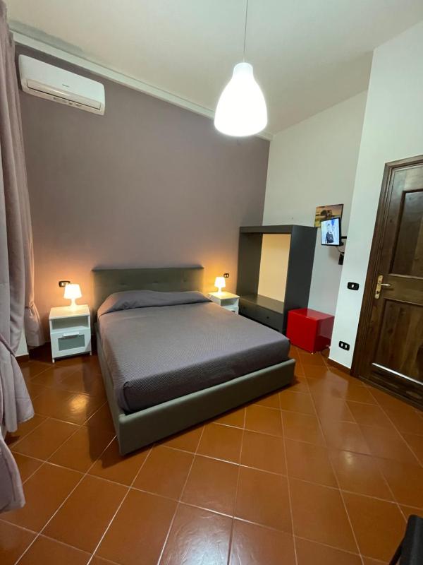 Double Room image 1