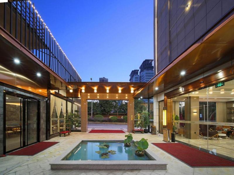 Xiamen Seashine Lakeview Hotel - image 3