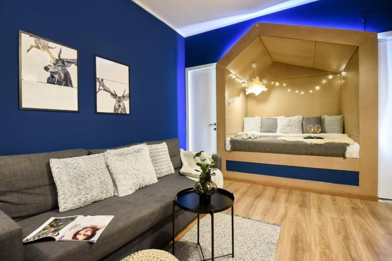 Chic Studio near Universitate Square - Your Ideal Stay in Bucharest - image 10