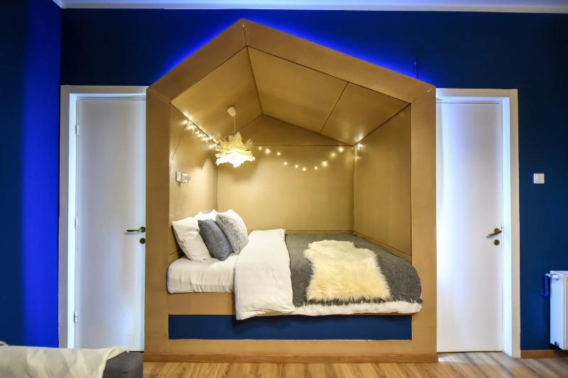 Chic Studio near Universitate Square - Your Ideal Stay in Bucharest - image 12