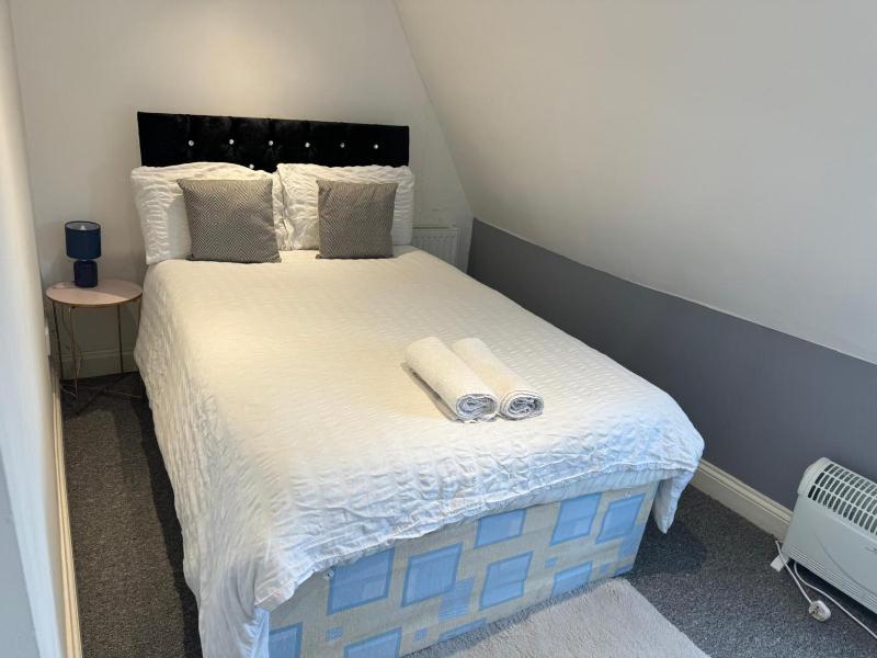 Comfortable City Centre Room - image 6