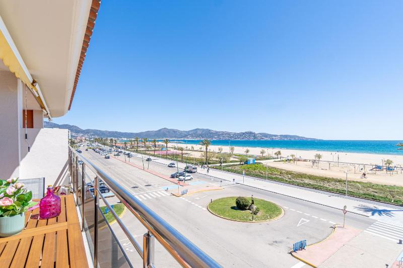 Apart-rent Apartamento Blaucel 0083 con vista al mar - image 35