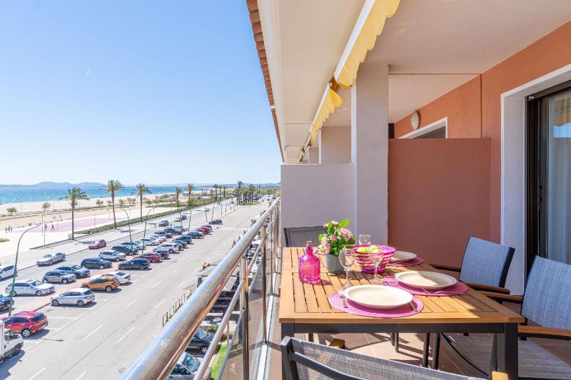 Apart-rent Apartamento Blaucel 0083 con vista al mar - image 26