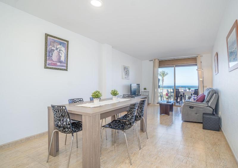 Apart-rent Apartamento Blaucel 0086 con vista al mar - image 21