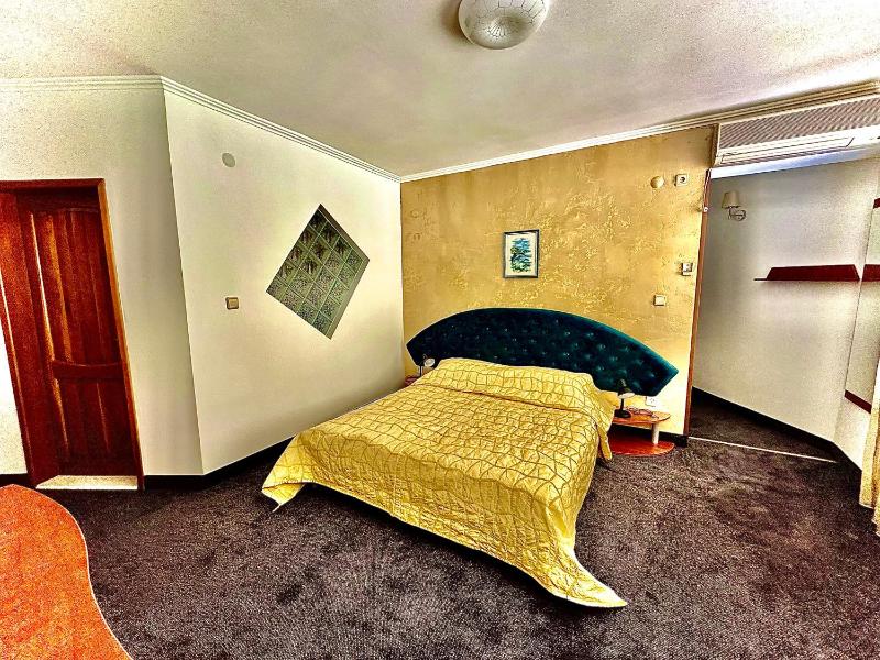 Family Hotel The Golden fish - image 46