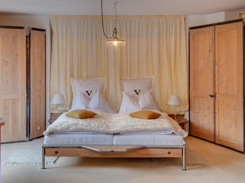Superior Two-Bedroom Apartment with Matterhorn View  image 4